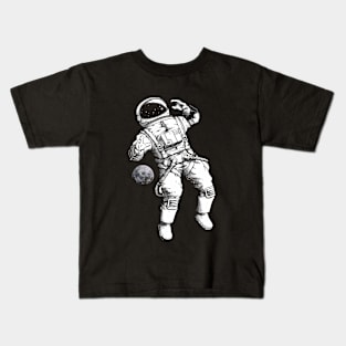 casual cosmic astronaut t-shirt for special gift Kids T-Shirt